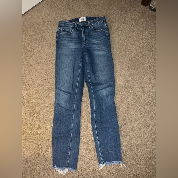 Paige Jeans - like new! - size 25 - Picture 4 of 8